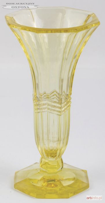 PUCHAR W STYLU ART DECO, Czechy lub Śląsk, ok. 1930