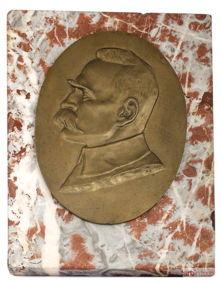 Plakieta z wizerunkiem Marszałka Piłsudskiego