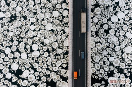 KOWALSKI Kacper | Depth of Winter: On the Floe #4 z cyklu Efekty Uboczne
