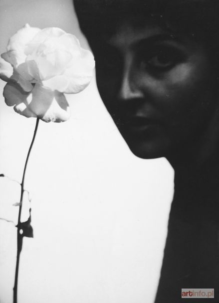 HARTWIG Helena | Portrait with a Rose