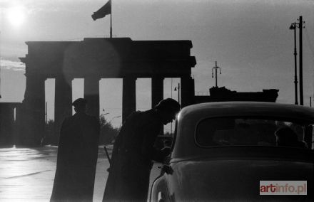 SŁAWNY Władysław | Berlin - Brama Brandenburska,1956