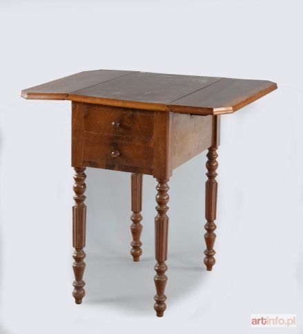 Stolik mały, rozkładany