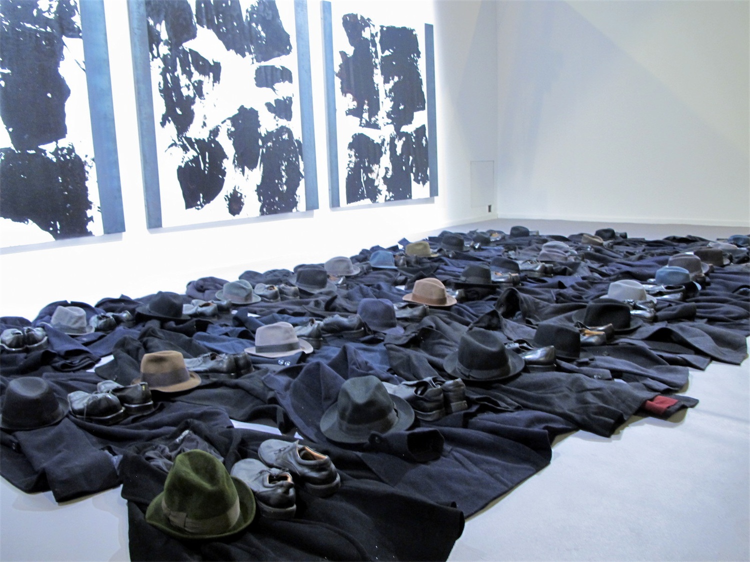 46. Jannis, Kounellis, Untitled, 2011, Galeria Lelong, Paryz.jpg